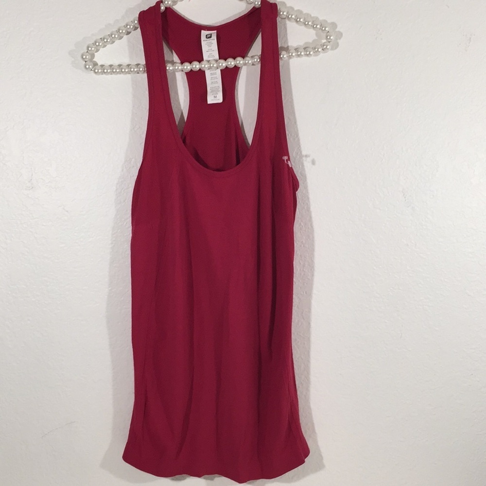 Fabletics Oula Seamless Tank Medium Cranberry - Picture 2 of 6